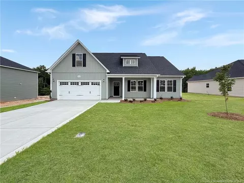 5419 Tall Timbers Ct, Fayetteville, NC 28311