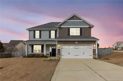 288 New Castle Ln, Spring Lake, NC 28390