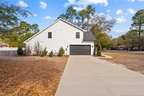 Exterior - 105 Tamarisk Ln, Pinehurst, NC 28374 photo 3 of 6