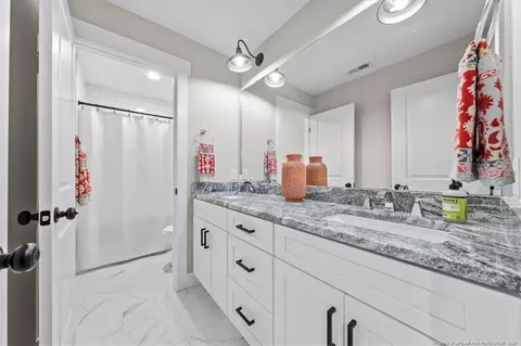 Bath - 105 Tamarisk Ln, Pinehurst, NC 28374 photo 3 of 3