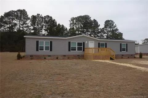 30 Old Hickory Ln, Elizabethtown, NC 28337