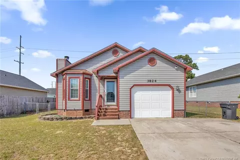 3824 Constance Rd, Hope Mills, NC 28348