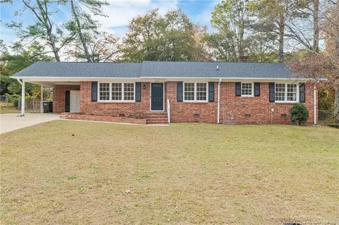 321 Summer Hill Rd, Fayetteville, NC 28303