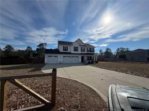 1684 Golf Course Rd, Raeford, NC 28376