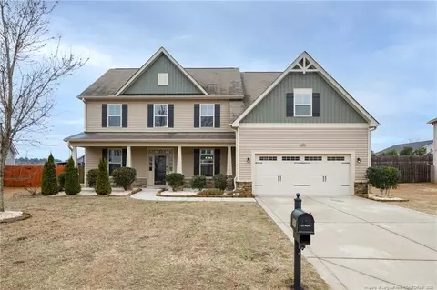 381 Wexford St, Raeford, NC 28376
