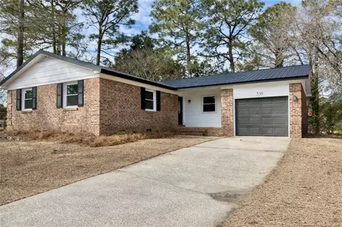 539 Nottingham Dr, Fayetteville, NC 28311