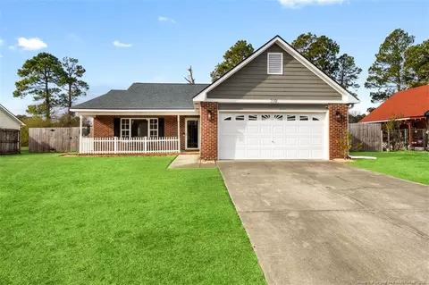 210 Cypress Dr, Raeford, NC 28376