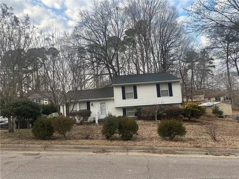 7121 Shellburne Dr, Raleigh, NC 27612 photo 13