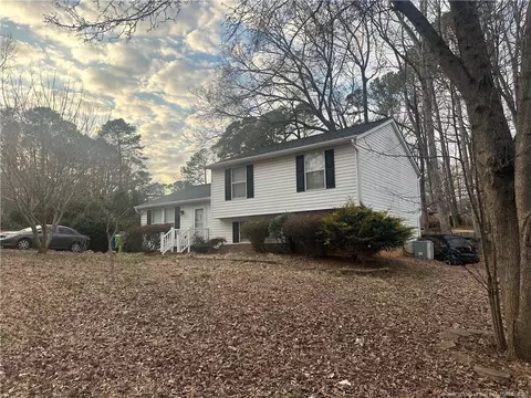 7121 Shellburne Dr, Raleigh, NC 27612 photo 7
