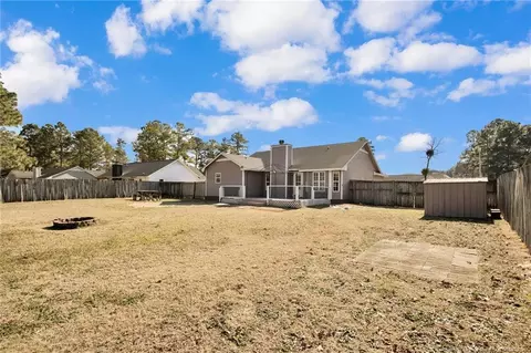 Exterior - 204 Independence Dr, Raeford, NC 28376 photo 5 of 6