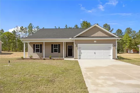 51 Glider Ln, Cameron, NC 28326
