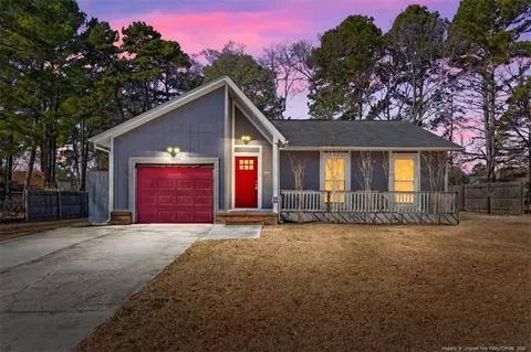 3305 Hunting Bay Dr, Spring Lake, NC 28390
