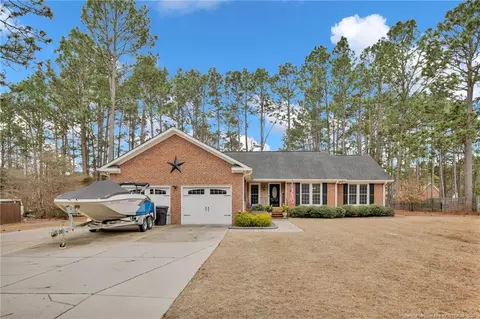 6453 Windy Creek Way, Fayetteville, NC 28306