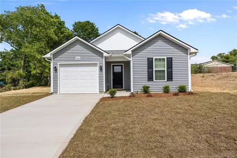 2003 Poinciana Ln, Fayetteville, NC 28306