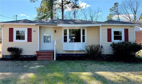 1901 Bain Dr, Fayetteville, NC 28301