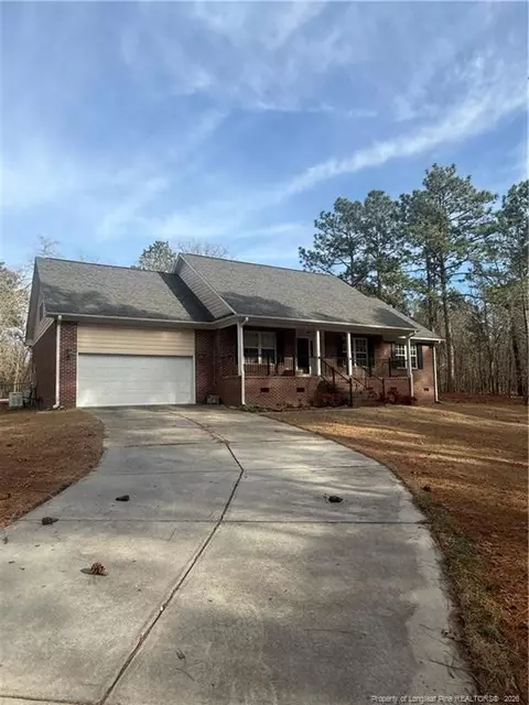154 Gulley Branch Rd, Raeford, NC 28376