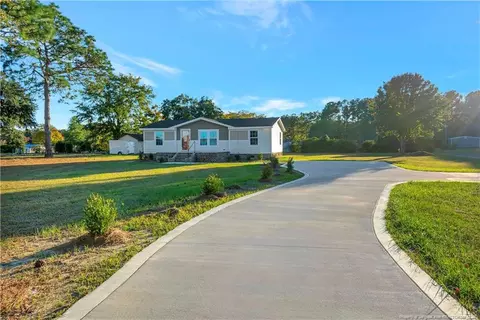 7225 Deep Branch Rd, Pembroke, NC 28372