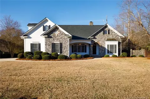 4341 Ferncreek Dr, Fayetteville, NC 28314