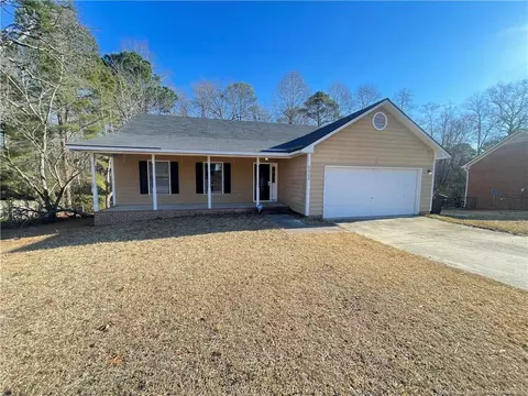 6824 Buttermere Dr, Fayetteville, NC 28314