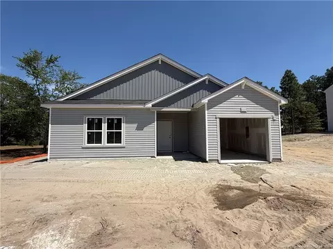 49 Blossom Trl, Lillington, NC 27546