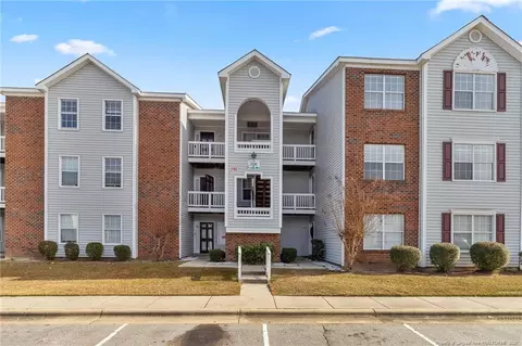216 Waterdown Dr #12, Fayetteville, NC 28314