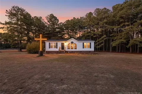 4731 Cogdell Rd, Fayetteville, NC 28312
