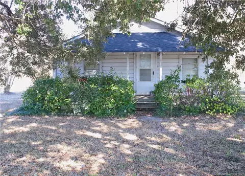 5029 Lovette Rd, Lumberton, NC 28358