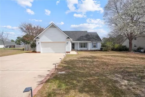 114 Kipling Dr, Raeford, NC 28376