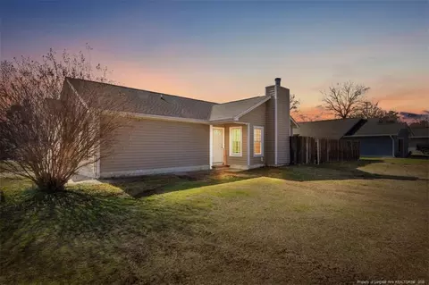 6785 Winchester St, Fayetteville, NC 28314