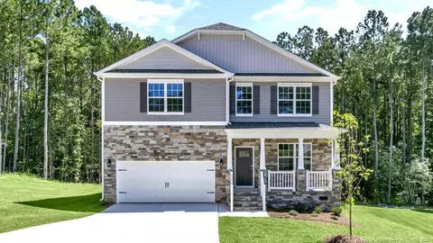 397 Hartfield Ave, Raeford, NC 28376