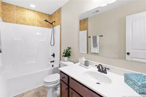 Bath - 141 Angel Oak Dr, Bunnlevel, NC 28323 photo 6 of 8
