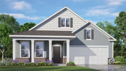 365 Maddox Dr, Aberdeen, NC 28315