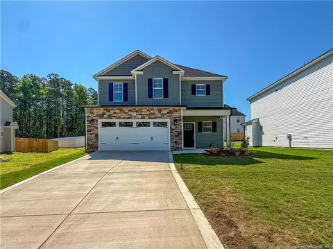 3903 Blackhills Rd, Fayetteville, NC 28311