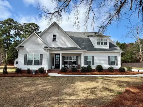 1843 Meadow Rd, Lumberton, NC 28358