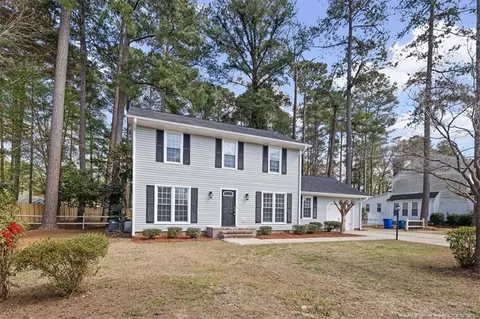 2013 Penrose Dr, Fayetteville, NC 28304