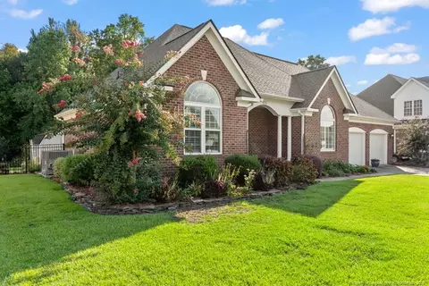 415 W Summerchase Dr, Fayetteville, NC 28311
