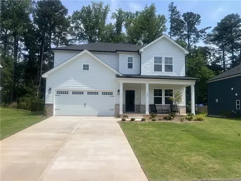 190 Hickory Grove Dr, Sanford, NC 27330