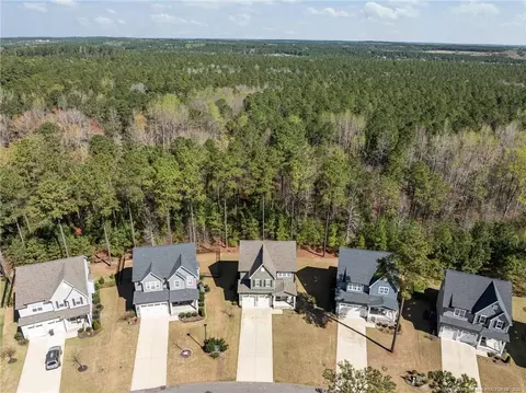View/Area - 233 Timber Skip Dr, Spring Lake, NC 28390 photo 2 of 4