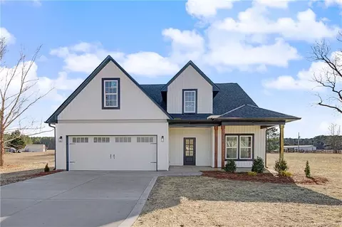 5076 Ross West Rd, Dunn, NC 28334