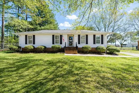 117 Johnson St, Broadway, NC 27505