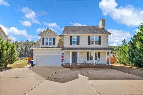 120 Kristin Ave, Spring Lake, NC 28390