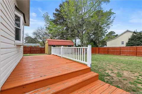 Exterior - 205 Violet Rd, Dunn, NC 28334 photo 2 of 6