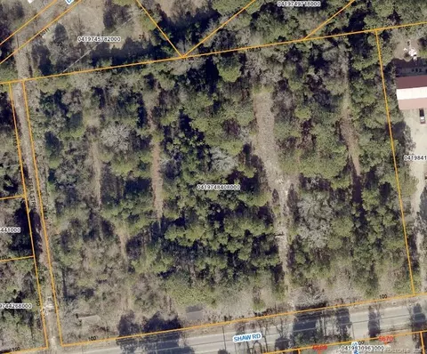 1135 Shaw Rd, Fayetteville, NC 28311