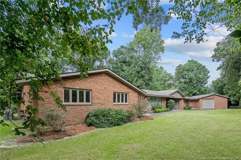 3641 Farmbrook Rd, Fayetteville, NC 28303 photo 2