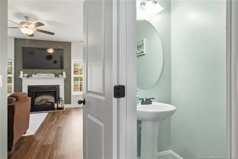 Entry Way - 240 Meherrin Loop, Raeford, NC 28376 photo 4 of 7