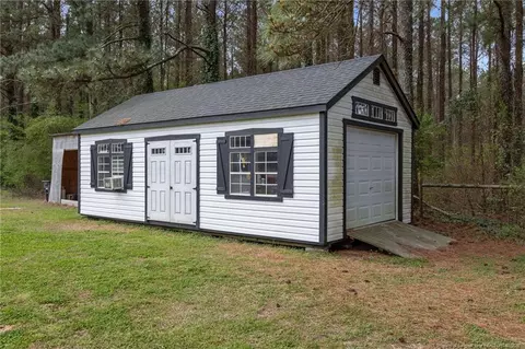 2252 S Old Stage Rd, Erwin, NC 28339 photo 37