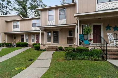 1220 N Forest Dr, Fayetteville, NC 28303