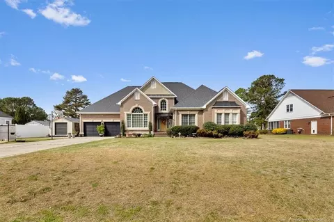 1214 Four Wood Dr, Fayetteville, NC 28312