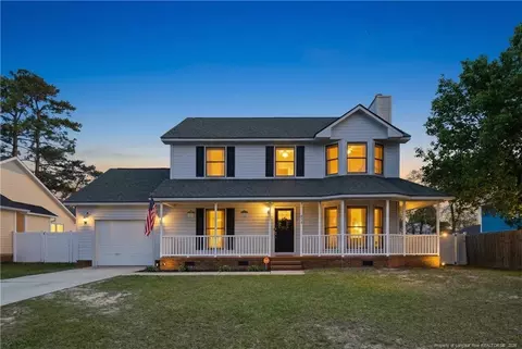 479 Silver Oaks Dr, Fayetteville, NC 28311