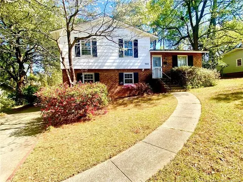 5410 Maryland Dr, Fayetteville, NC 28311